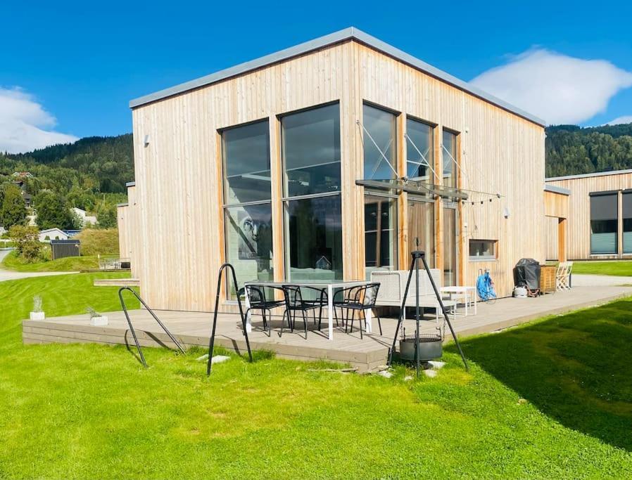 Delikat Hytte Omgitt Av Hallingdals Vakre Fjell آل المظهر الخارجي الصورة